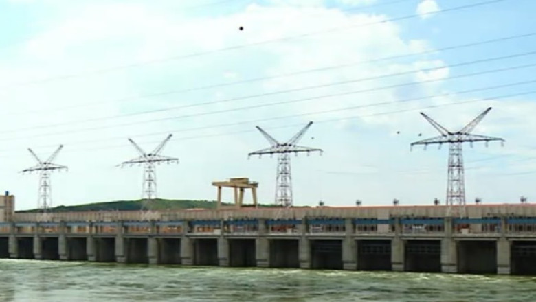 Hidroelectrica, obligata sa vanda sub costuri. Compania da in judecata ANRE Imagine