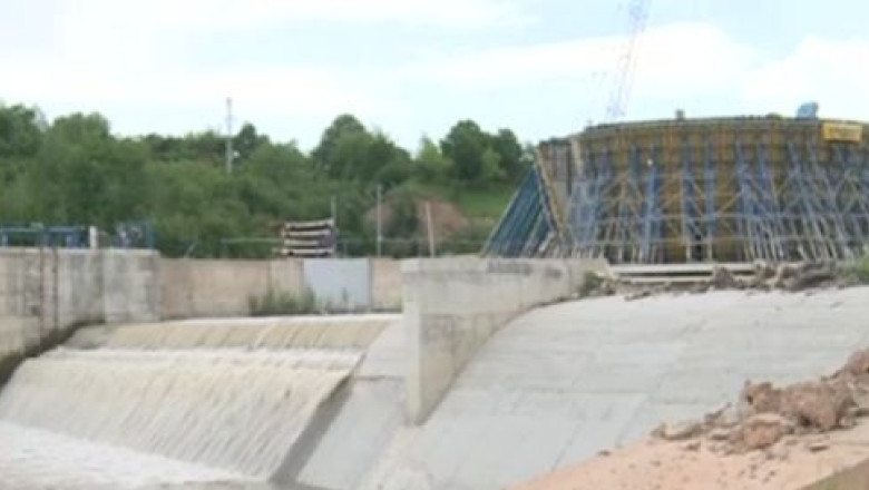 Hidroelectrica scoate la licitatie 25 de microhidrocentrale. De ce pot fi acestea o mina de aur pentru investitori Imagine