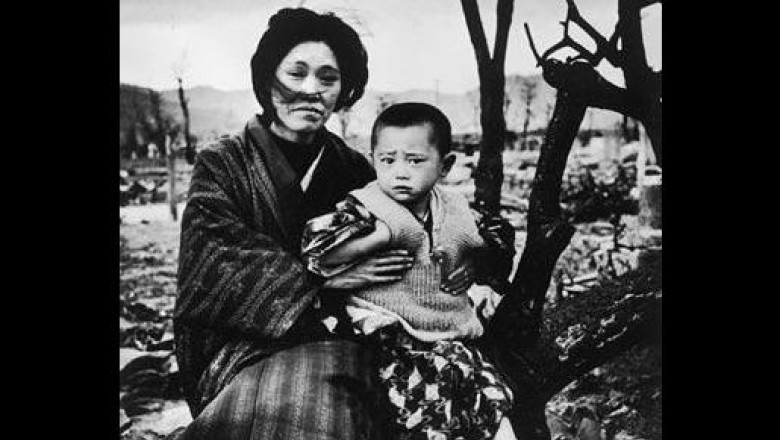 HIROSHIMA. Japonezii comemoreaza 69 de ani de la atacul cu prima bomba atomica Imagine