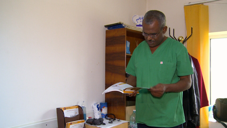 Hisham Tageldin, medicul sudanez care trateaza 2.500 de romani Imagine