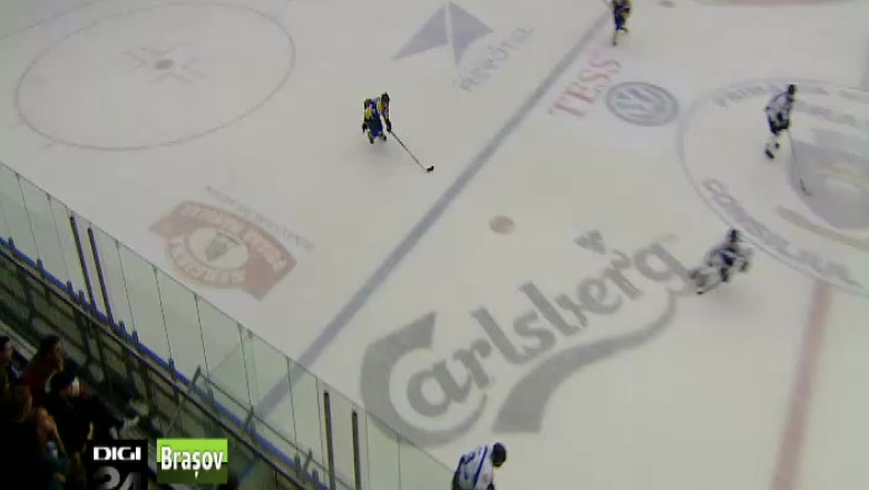 HOCHEI. Corona, doua victorii in weekend Imagine