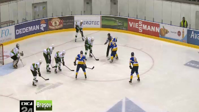 HOCHEI. Trei meciuri de foc pentru Corona Brasov Imagine