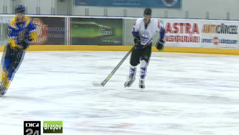 HOCHEI. Victorie la masa verde Imagine