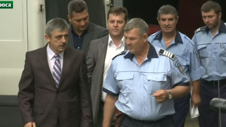 Horea Uioreanu cheltuia mai mult decat castiga Imagine