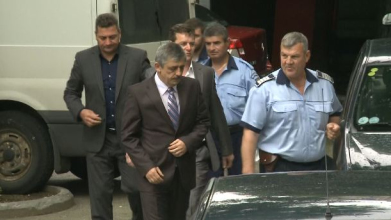 Horea Uioreanu ramane in arest Imagine