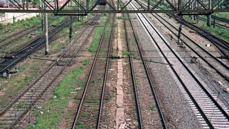 Hotii pun in pericol circulatia trenurilor. In 2013 peste 400 de furturi de pe calea ferata au fost inregistrate in Constanta Imagine