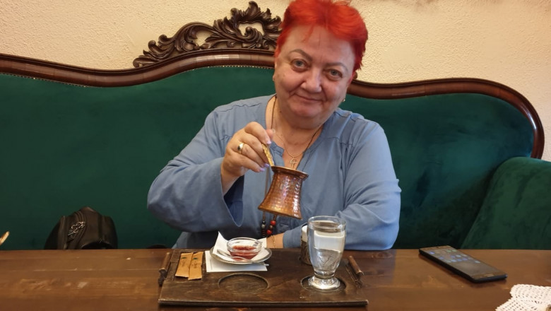 HotNews: Celebrul astrolog Minerva s-a angajat la Banca Nationala: „Din pacate, n-o sa mai am dreptul sa ies pe sticla” Imagine