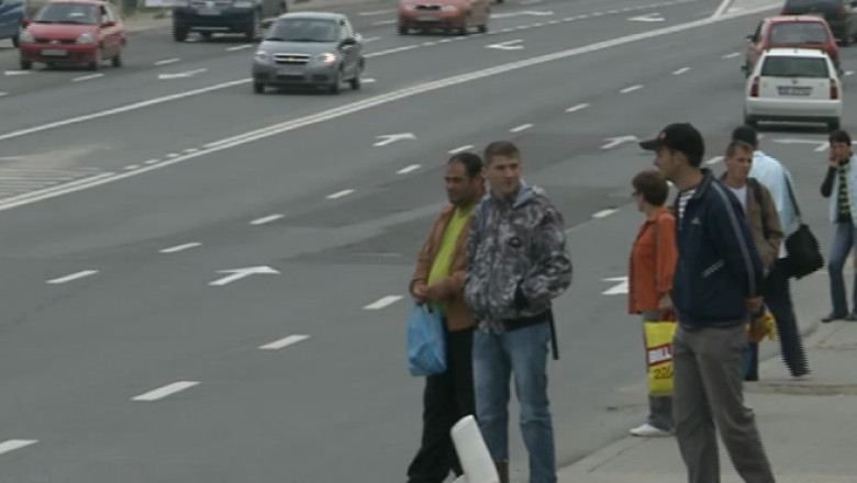 „Ia-ma, nene” ar putea deveni istorie. Guvernul vrea sa interzica autostopul Imagine