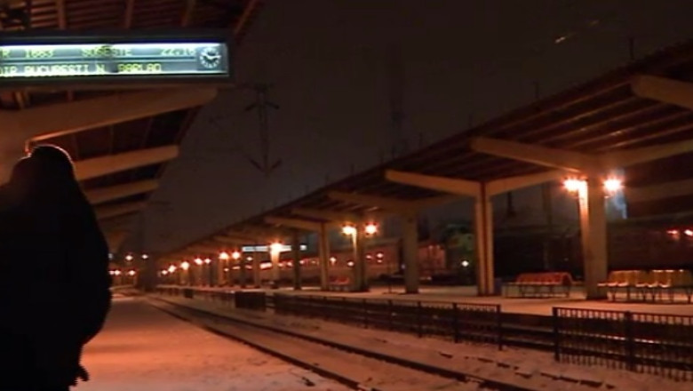 Iarna grea. Toate trenurile spre Galati, Braila, Ramnicu Valcea si Craiova au fost anulate Imagine
