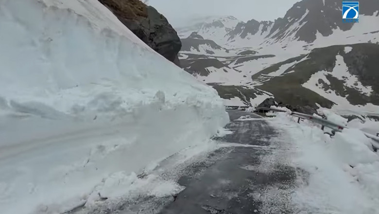 Iarna pe Transfagarasan. Cum arata cel mai spectaculos drum din Romania la inceput de vara si cand ar putea fi redeschis Imagine