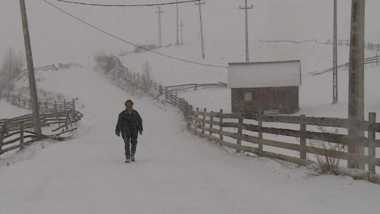 Iarna si-a intrat in drepturi la munte Imagine