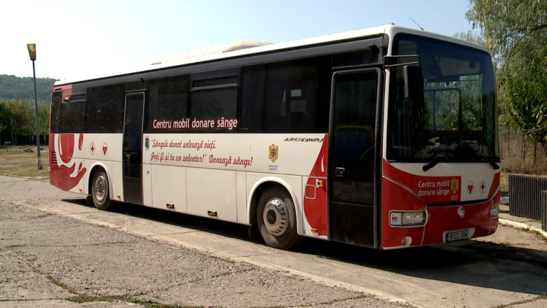 IASI. Centrul mobil de donare, tras pe dreapta. Institutia nu poate angaja sofer si nu sunt bani nici pentru combustibil Imagine