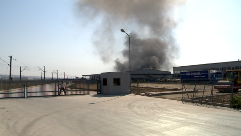 IASI. Explozie la o fabrica de piese de masini Imagine
