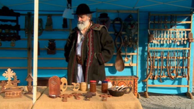 IASI. Mesterii lupta sa nu piara traditiile populare Imagine