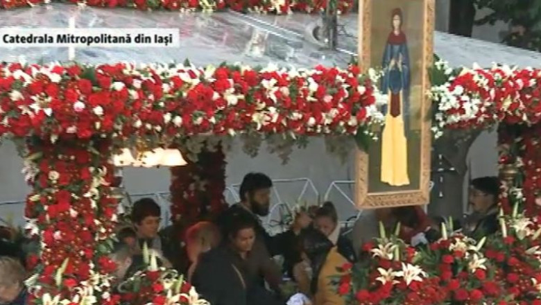 IASI. Mii de pelerini, la moastele Sfintei Parascheva Imagine