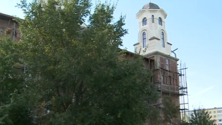 IASI. O biserica si o gradinita ar putea fi demolate, autoritatile amana transarea problemei Imagine