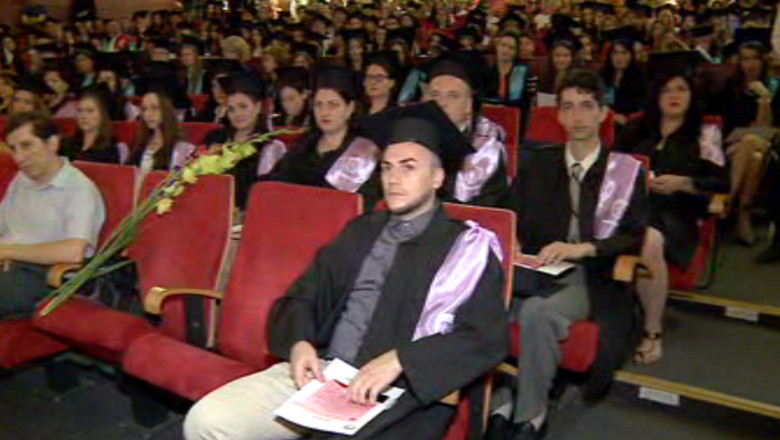 IASI. Pregatim asistenti medicali pentru strainatate Imagine