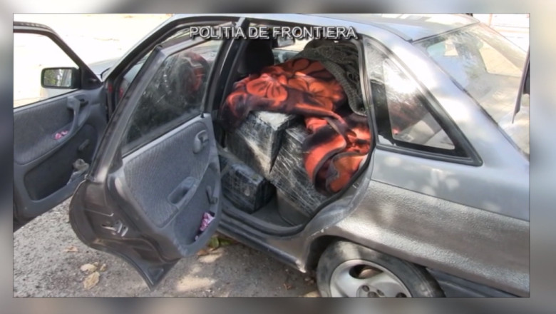IASI. Sofer acuzat de contrabanda. Barbatul transporta in masina 124 de mii de tigarete din Republica Moldova Imagine