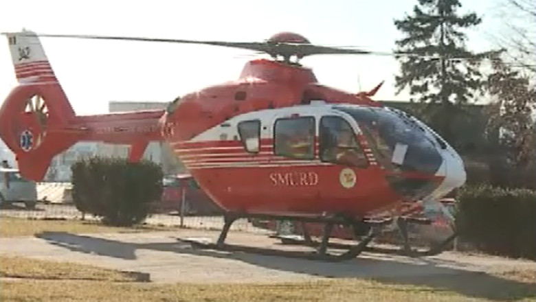 IASI. Un copil a fost prins sub un mal de pamant Imagine