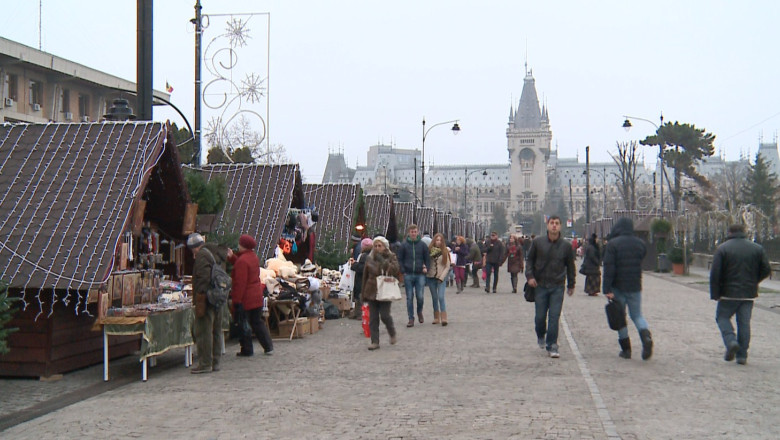 IASI. Vanzari slabe la debutul Targului de Craciun Imagine