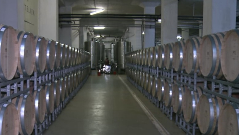 Idei de cadouri. Vinul, un cadou care poate fi mai profitabil decat aurul Imagine