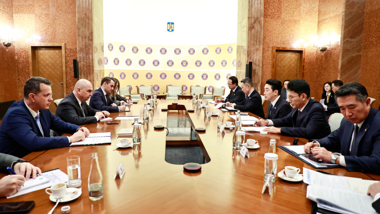 Ilie Bolojan, intalnire cu seful Cancelariei Presedintelui Coreei, Kang Hoon Sik. Despre ce au discutat cei doi oficiali Imagine