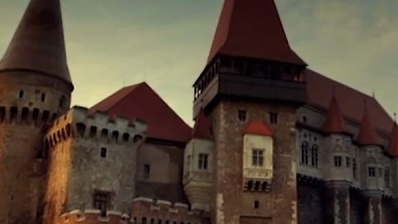 Imaginea Castelului Corvinilor din Hunedoara, pe ecranele a miliarde de telespectatori Imagine