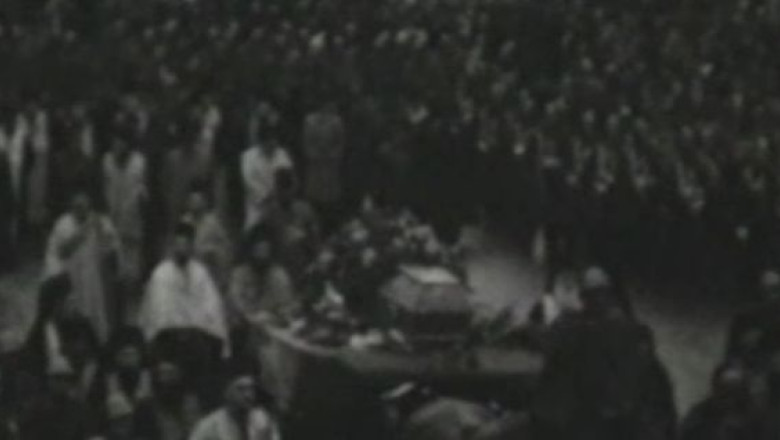 Imagini document. 1944: Moastele Sfintei Parascheva Imagine