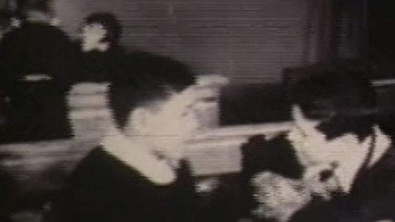 Imagini document. 1950: Copiii Partidului spun lucruri trasnite Imagine