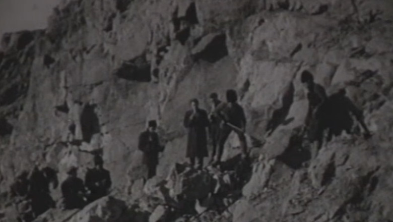 Imagini document. 1950: Deontologia ziaristilor comunisti Imagine