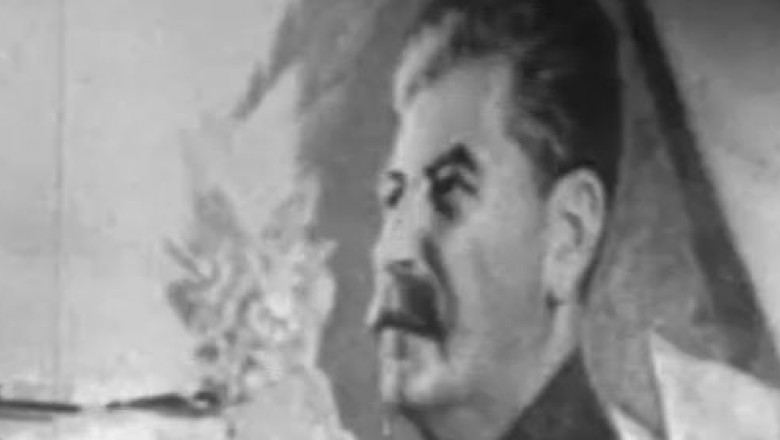 Imagini document. 1952: Expozitie pentru marele Stalin Imagine