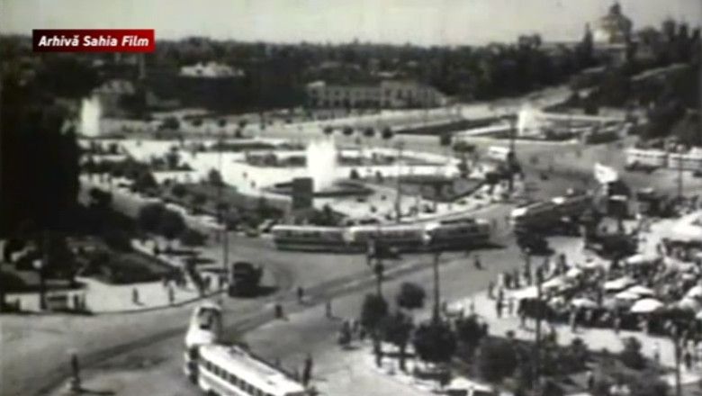 Imagini document. 1958 - Bucuresti "in mars catre socialism" Imagine