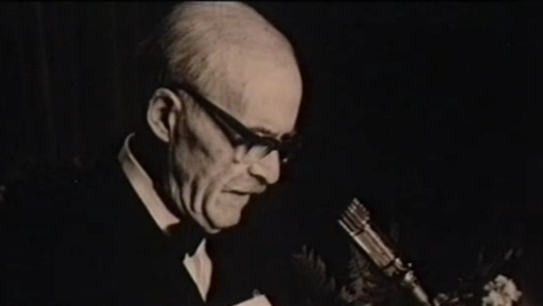 Imagini document. 1962: Pe culmile literaturii realist socialiste Imagine