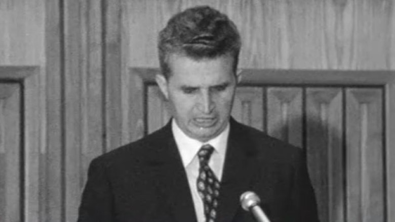 Imagini document. 1971: Ceausescu anunta tezele din iulie Imagine