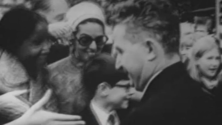 Imagini document. 1975: Omagiu Imagine