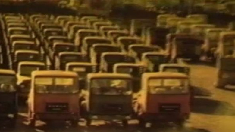 Imagini document. 1980: „Poporul, ctitor de tara” Imagine