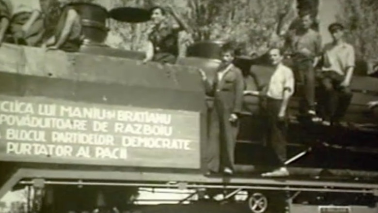 Imagini document. 23 august 1946: Uzinele CFR Arad aduc daruri Guvernului Groza Imagine