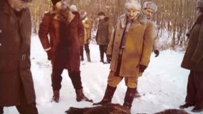 Imagini document. Ceausescu, intaiul vanator al tarii Imagine
