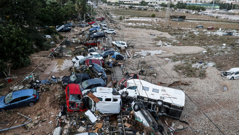 Imagini dramatice cu dezastrul lasat in urma de inundatiile din Spania: „A fost iadul pe pamant” Imagine