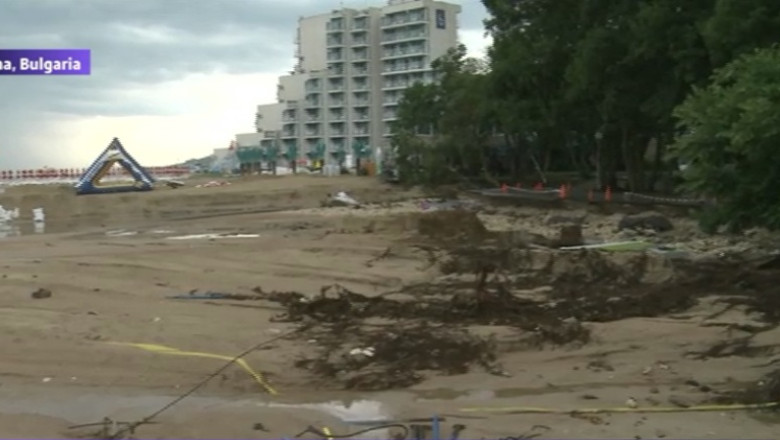 Imagini in direct. In Albena ploua din nou torential. Statiunea, devastata de ploile care nu contenesc de 20 de zile Imagine