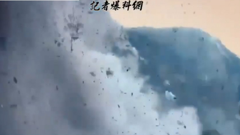 Imagini incredibile din timpul cutremurului din Taiwan. Au cazut bucati din munte peste soferi, care au ramas blocati Imagine