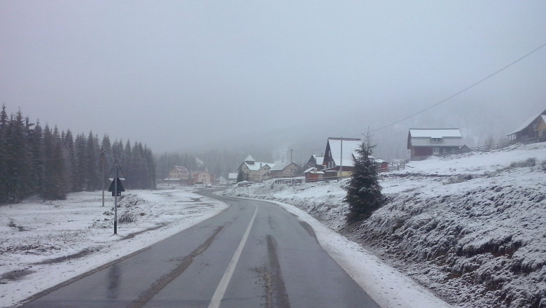 Imaginile iernii. Zapada s-a asternut la munte, in judetul Bihor Imagine