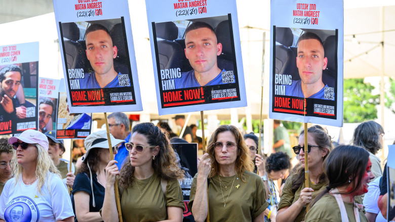 Imaginile rapirii unui militar israelian de catre Hamas, publicate de catre familia sa. Ce spune mama ostaticului Imagine