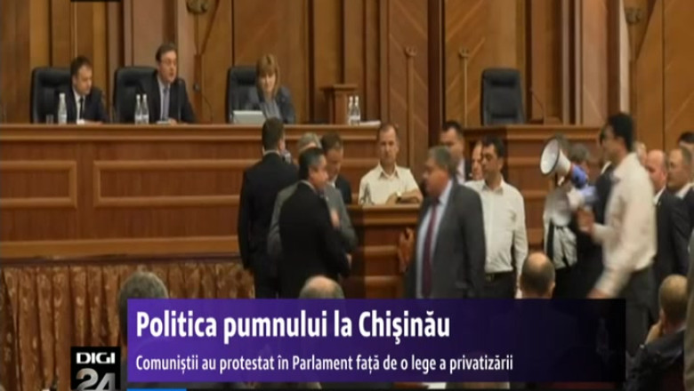 Imbranceli in Parlamentul din Republica Moldova Imagine