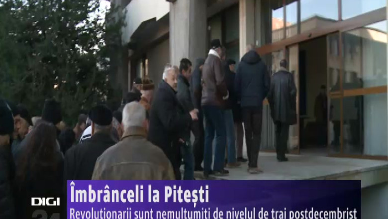 Imbranceli la Pitesti. Revolutionarii sunt nemultumiti de nivelul de trai postdecembrist Imagine