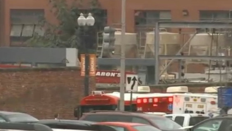 Impuscaturi intr-o baza militara din Washington DC. 12 oameni au fost ucisi, dupa ce un veteran de razboi a deschis focul Imagine