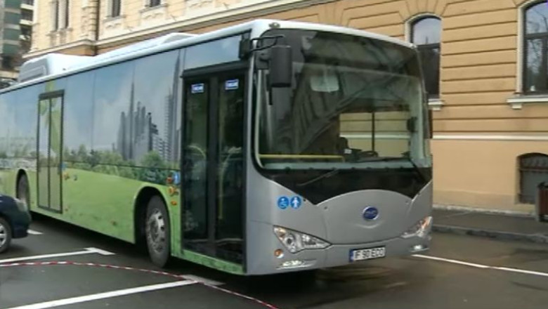 In Brasov va circula, pentru o luna, un autobuz electric Imagine