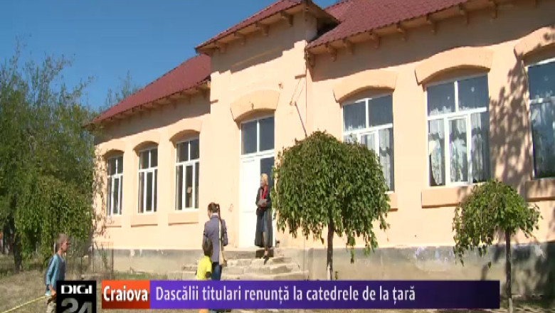 In Dolj, dascalii titulari renunta la catedrele de la tara Imagine