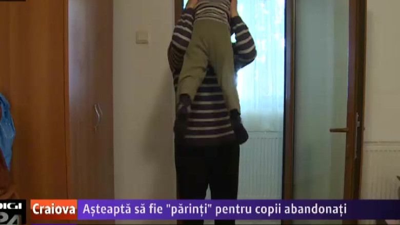 In Dolj exista o lista de asteptare pentru cei care vor sa fie "parinti" pentru copiii abandonati Imagine