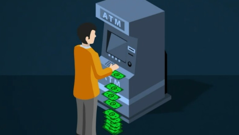 In loc sa fure banii, a luat bancomatul cu totul. Un barbat condamnat in Romania a fost gasit in Spania unde se dadea altcineva Imagine